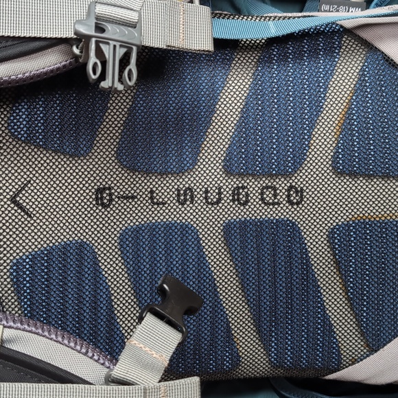 Osprey Women's Ariel 65L Backpack Deep Blue Grey Hiking Backpacking - Picture 7 of 16